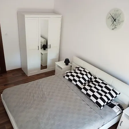 Bocianie Gniazdo 코워브제크